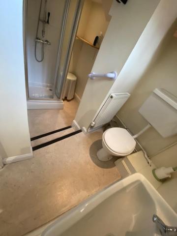 Stonehenge Village Cottage: Charming 3-Bedroom Near Historic Sites Pewsey Exterior photo