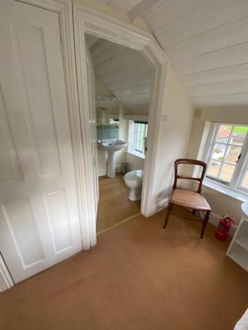 Stonehenge Village Cottage: Charming 3-Bedroom Near Historic Sites Pewsey Exterior photo