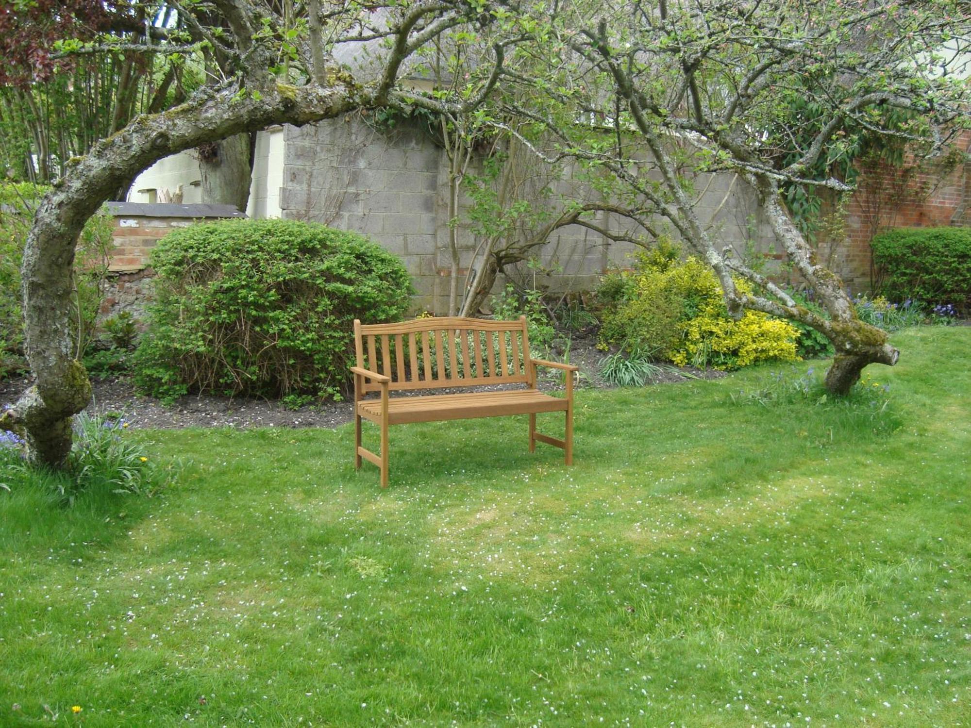Stonehenge Village Cottage: Charming 3-Bedroom Near Historic Sites Pewsey Exterior photo